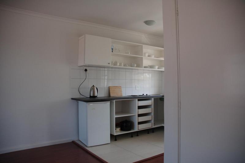 To Let 1 Bedroom Property for Rent in Tamboerskloof Western Cape